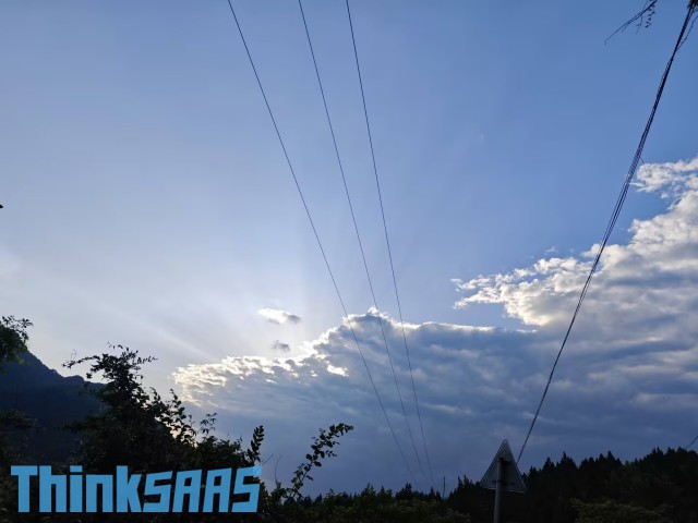 云106f95f1d9e6857bdaf9923c32d31dab.jpg