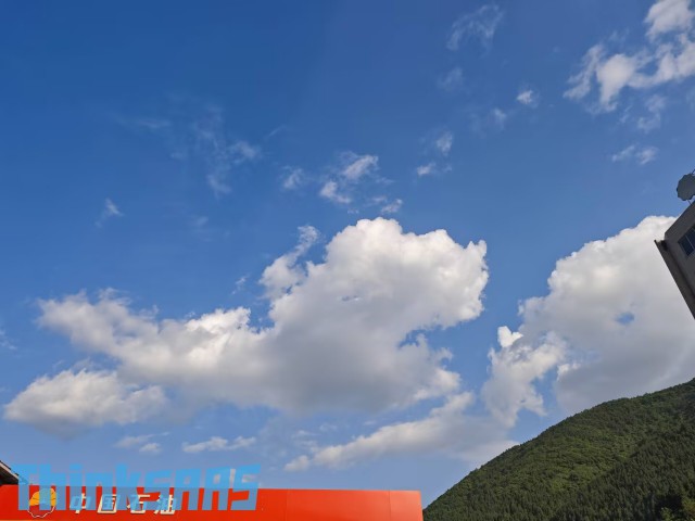 云fccae7754c4fbeddb54015d850710eca.jpg
